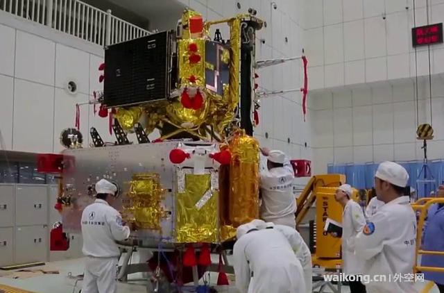 嫦娥五号四大舱段联合体首次亮相！六年研发，三年等待-6.jpg