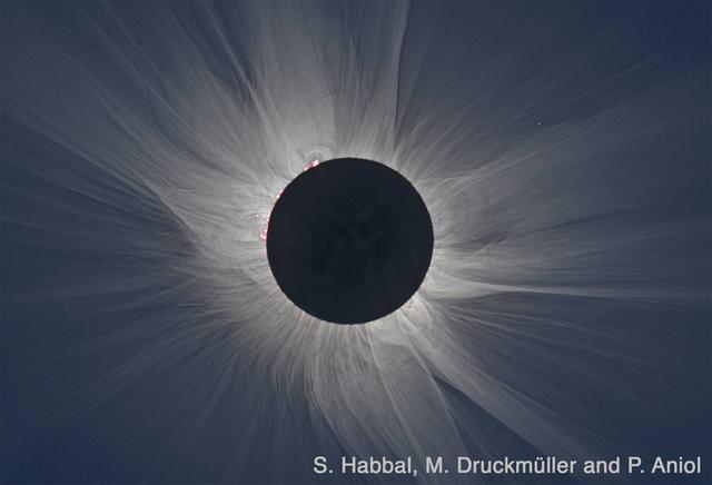 今晚，太空中一个巨大的球形物体，将在北美上空遮住太阳的光辉-1.jpg