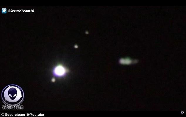 木星真的有外星人？木卫二附近发现了“星际战舰”-3.jpg