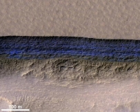 火星上发现水了？大量的水冰就藏在地表之下