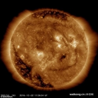 太阳动力天文台最新拍摄到“太阳笑脸”照片