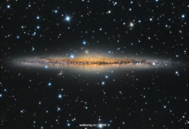 侧向星系NGC891