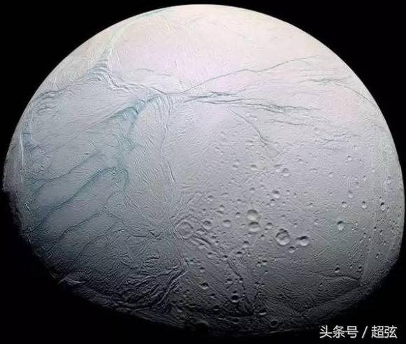 土卫二发现复杂有机大分子 可能与外星生命有关系-1.jpg