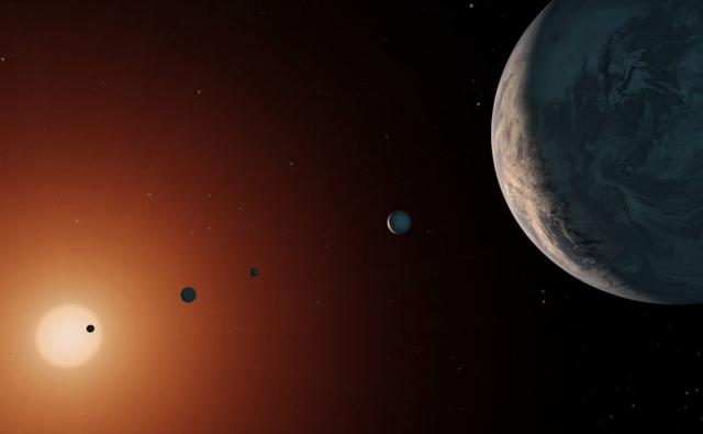 TRAPPIST-1星系的生命守护者-1.jpg