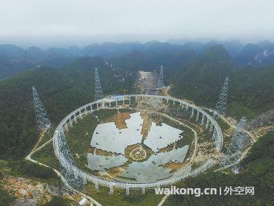 中国领先世界的技术：全球最大单口径射电望远镜-1.jpg