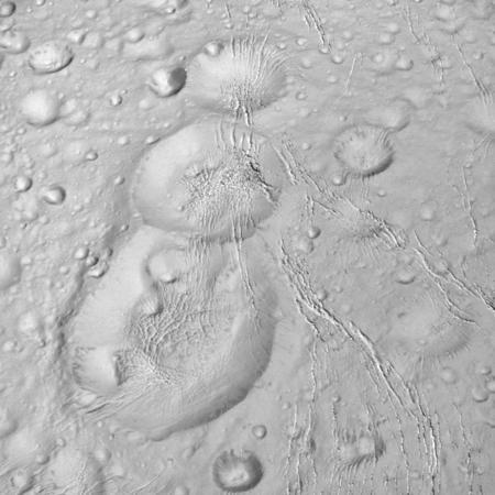NASA：土卫二是冰球 复杂出乎意料-2.jpg